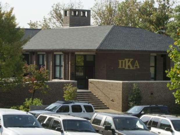 En esta foto del 25 de septiembre de 2012 se observa la casa de la fraternidad Pi Kappa Alpha de la Universidad de Tenesí en Knoxville, Tenesí Foto: AP