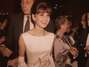 Audrey Hepburn se hizo mundialmente conocida por un vestido Ginvenchy de tiara de brillantes. Además popularizó el uso del pantalón Capri y bailarinas. Foto: Getty Images Audrey Hepburn se hizo mundialmente conocida por un vestido Ginvenchy de tiara de brillantes. Además popularizó el uso del pantalón Capri y bailarinas. Foto: Getty Images