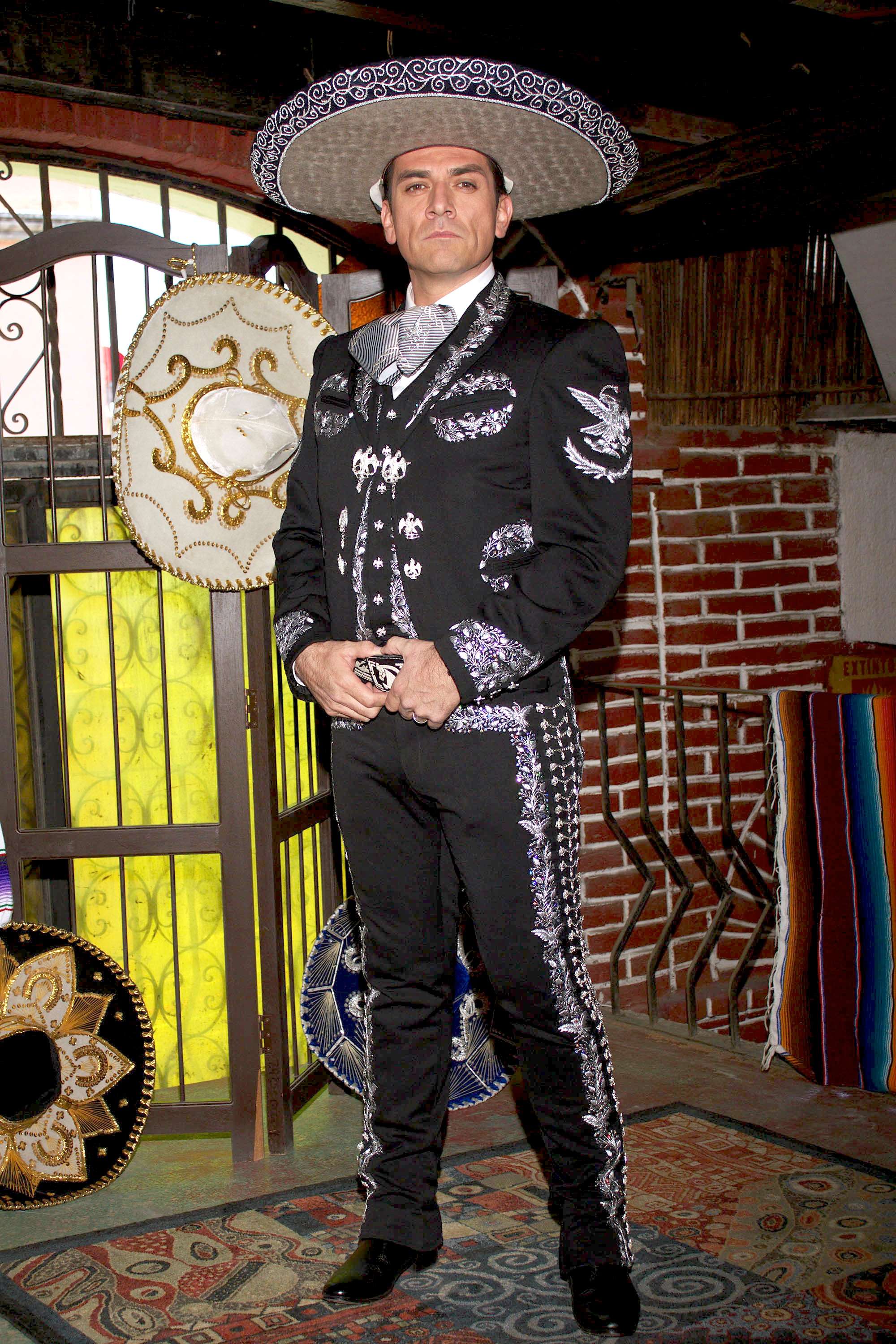 Salinas Mariachi suit, Mexican wedding dress, Period outfit