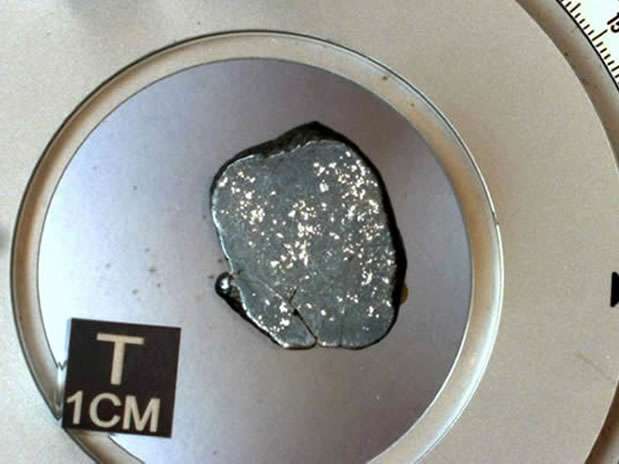 Encuentran fragmentos de un raro meteorito "no alterado" en el Sáhara Get?src=http%3A%2F%2Fimages.terra.com%2F2012%2F09%2F12%2Fmeteorito619