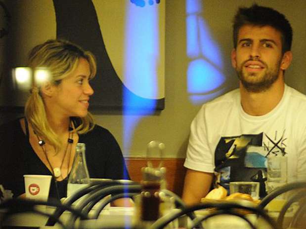 Shakira y Gerard Piqué esperan con alegría la llegada de su primer heredero. Foto: mailonsunday.co.uk Shakira y Gerard Piqué esperan con alegría la llegada de su primer heredero. Foto: mailonsunday.co.uk