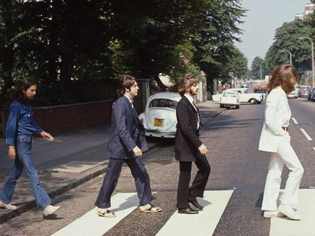 En su momento se dio a conocer que Paul aparecía descalzo porque para ese momento su cuerpo descansaba en paz. Foto: paulmccartney.com