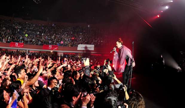 Ante unos cinco mil fanáticos, la banda liderada por la bella Shirley Manson tuvo su primera presentación en Chile sobre el escenario del Teatro Caupolicán. Los norteamericanos repasaron todos sus éxitos en una increíble noche donde  estuvieron acompañados por nacionales de Saiko.  Foto: Matías Delacroix / Terra