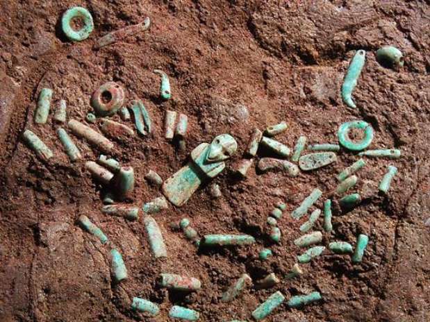 Fue hallado en Tak'alik Ab'aj, 220 km al sur de la capital guatemalteca, tres metros bajo tierra de un escultura del Parque Foto: EFE