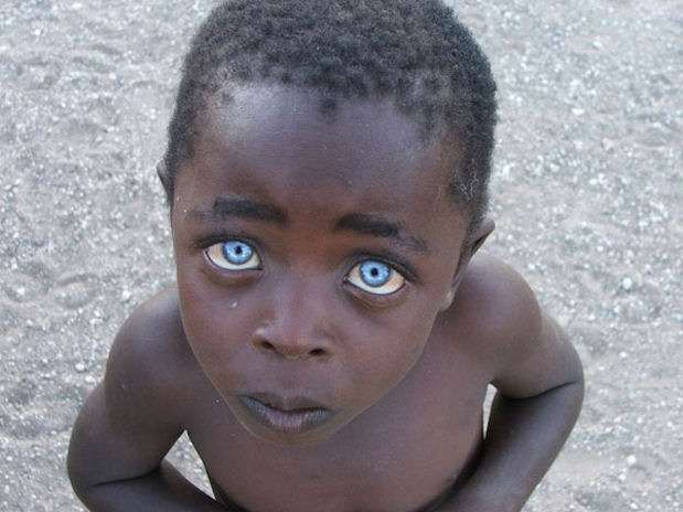 Primera imagen que la fotógrafa captó del niño Foto: Vanessa Bristow Primera imagen que la fotógrafa captó del niño Foto: Vanessa Bristow