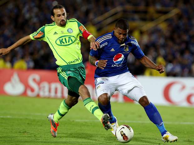 Román Torres fue clave en la defensa de Millonarios para conseguir el título, su futuro parece estar en Brasil Foto: EFE