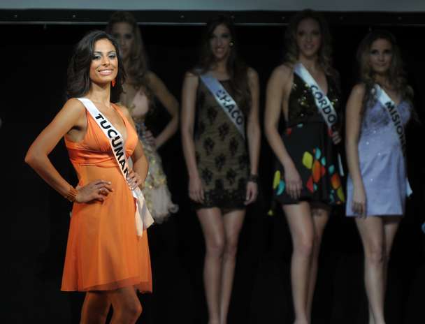 Camila Solórzano Ayusa (ARGENTINA 2012) Get?src=http%3A%2F%2Fimages.terra.com%2F2012%2F11%2F07%2Fdan7547