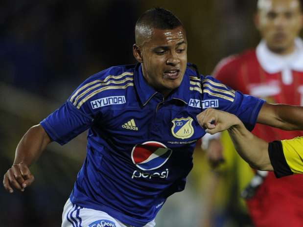 El mediocampista, Jhonny Ramírez, asegura que el grupo para Millonarios es exigente y reñido Foto: AFP