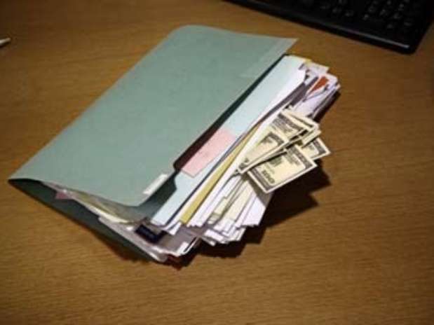 El hecho de que el país se encuentre en la posición 105 en corrupción, indica que el nuevo gobierno tiene un techo amplio que debe recorrer en su conjunto para mejorar esos índices y que haya menos posibilidades de corrupción al interior de los funcionarios. Foto: FOTO ARCHIVO/ESPECIAL El hecho de que el país se encuentre en la posición 105 en corrupción, indica que el nuevo gobierno tiene un techo amplio que debe recorrer en su conjunto para mejorar esos índices y que haya menos posibilidades de corrupción al interior de los funcionarios. Foto: FOTO ARCHIVO/ESPECIAL