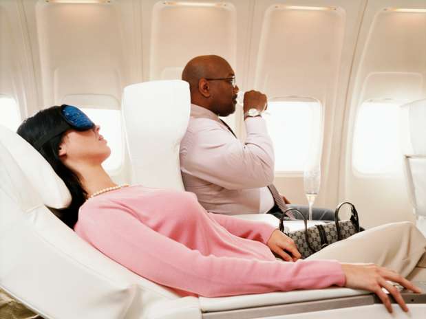 Descubre cómo mantener la frescura durante un vuelo de larga distancia. Foto: Getty Images