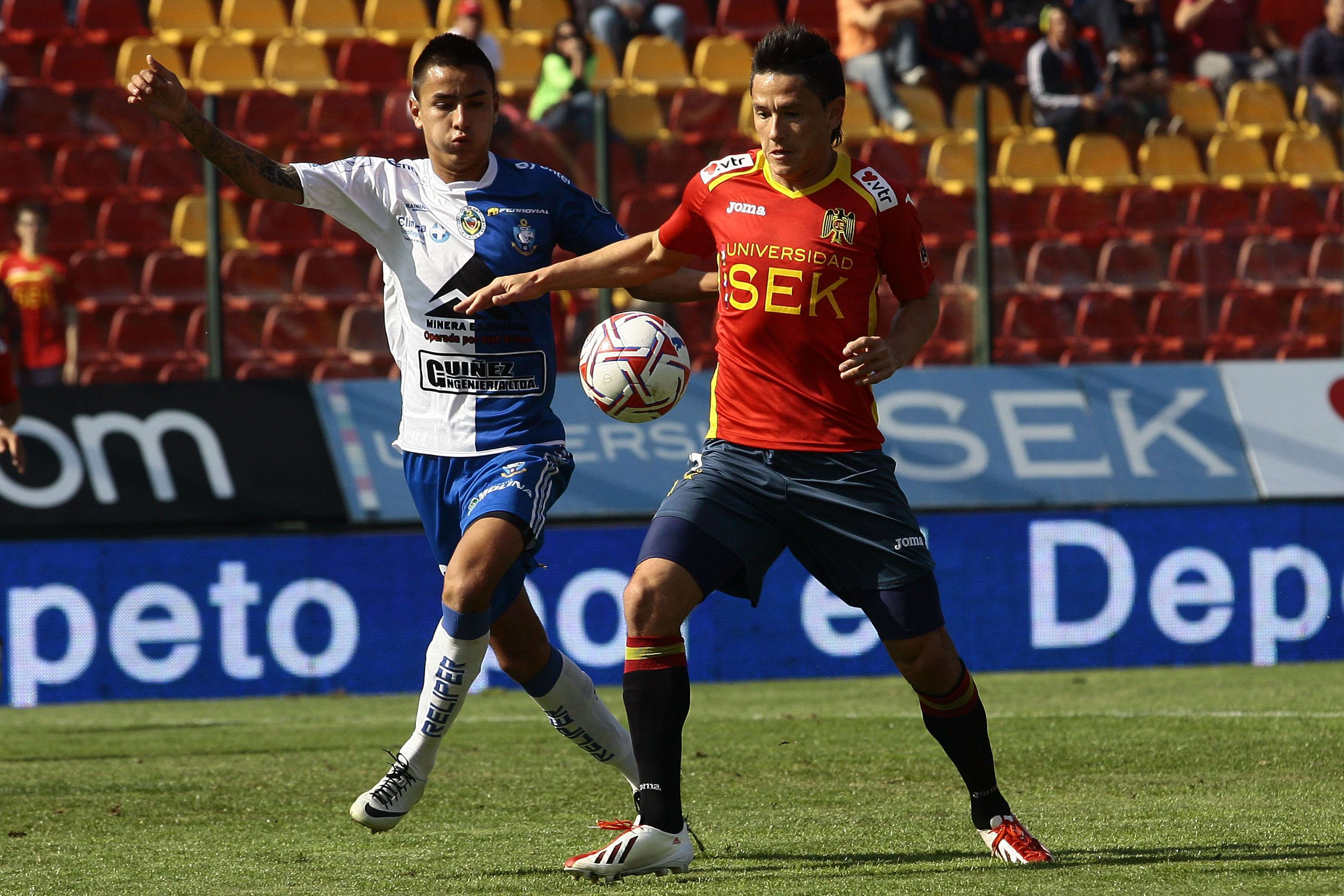 Fotos al minuto del partido entre Uni�n y Antofagasta