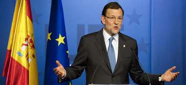 Rajoy avanza que se han declarado bienes en el extranjero por 87.700 millones http://p2.trrsf.com/image/get?src=http://images.terra.com/2013/05/22/rajoy-bruselas-380x175.jpg