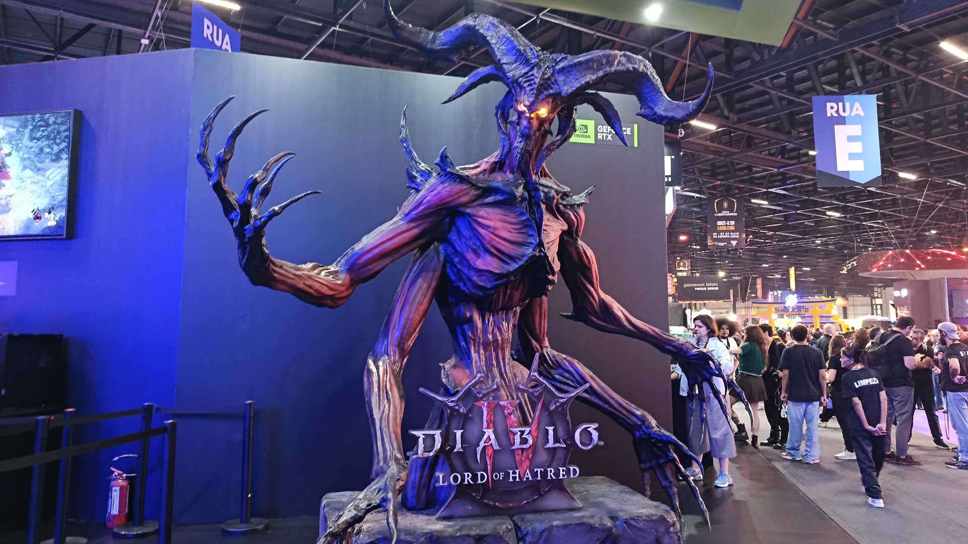 Diablo IV: Lord of Hatred chega na gamescom latam com estátua gigante do Mefisto
Foto: Reprodução / Matheus Santana / Game On