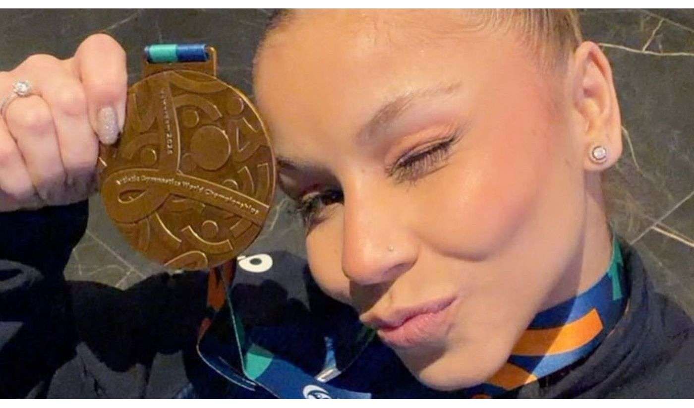 Flávia Saraiva ganhou medalha de bronze no Mundial de ginástica artística, em Roterdã.