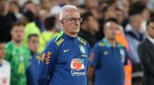 Brasil revive troca constante de técnico que culminou em título da Copa em 2002