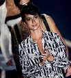 Com Thaila Ayala, Ausländer faz desfile de encerramento do Fashion Rio