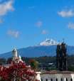 Vulcões e prédios coloniais criam vistas incríveis em Puebla