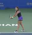TÊNIS: WTA Wuhan: Sabalenka bate Riske (6-3, 3-6, 6-1)