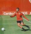 Poupados na Copa do Brasil, titulares do São Paulo treinam nesta quarta