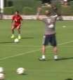 Guardiola dá bronca em Thiago após firula em treino do Bayern