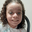 Jovem tem doença rara que causa bolhas e está sem receber curativos há 9 meses