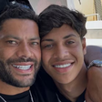 Filho de Hulk mostra mansão de R$ 6 milhões do jogador