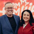 Esposa de Everaldo trabalha com o que já foi grande medo do locutor