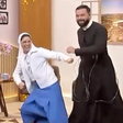 Dupla de freiras surpreende ao fazer beatbox e dancinha em programa ao vivo