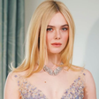 Elle Fanning revela que criou uma conta no OnlyFans para papel