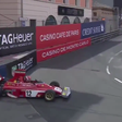 Leclerc perde controle e bate Ferrari dos anos 1970 durante exibição em Mônaco