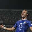 Com "milagres" de Buffon, Itália bate Bulgária e fica a uma vitória da Copa