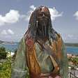 Castelo em St Thomas homenageia Barba Negra e Jack Sparrow