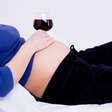 Beber durante a gravidez pode ser pior do que usar cigarro ou maconha
