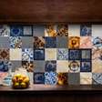 Linha de azulejos busca inspiração na história do Brasil