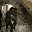 Rebeldes sírios explodem hotel em Allepo usado pelo Exército