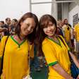 Japonesas vêm do outro lado do mundo para torcer pelo Brasil
