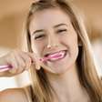 Cepille sus dientes para mejorar su confianza