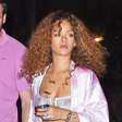 Que isso, Rihanna? Cantora usa pijama e sutiã transparente