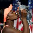 Com pneu, Stephens atropela Keys e conquista 1º US Open