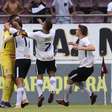 Corinthians sofre, mas vence Sport nos pênaltis e avança