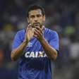 Cruzeiro estreia bem e vence Tupi na festa da volta de Fred