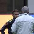 Tite revela conversa com Neymar e Coutinho sobre partida com El Salvador