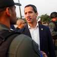 Guaidó anuncia ter apoio de militares para derrubar Maduro