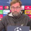 VIRAL: Futebol: Klopp pede desculpas por patada no tradutor: "Foi estúpido"