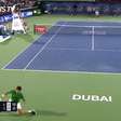 Djokovic vence 15ª seguida e vai às quartas