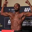 Jon Jones é preso por dirigir bêbado e usar de arma de fogo