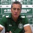 CORITIBA: Jorginho pede desculpa ao torcedor após goleada por 4x0 para o Fluminense: "Uma derrota que dói muito"
