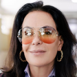 Óculos de sol dão ar fashion aos looks de Carolina Ferraz