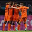 Holanda vence a Áustria, mantém 100% e se classifica