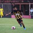 Copa SP: jogador é expulso antes de entrar por fazer "xixi"